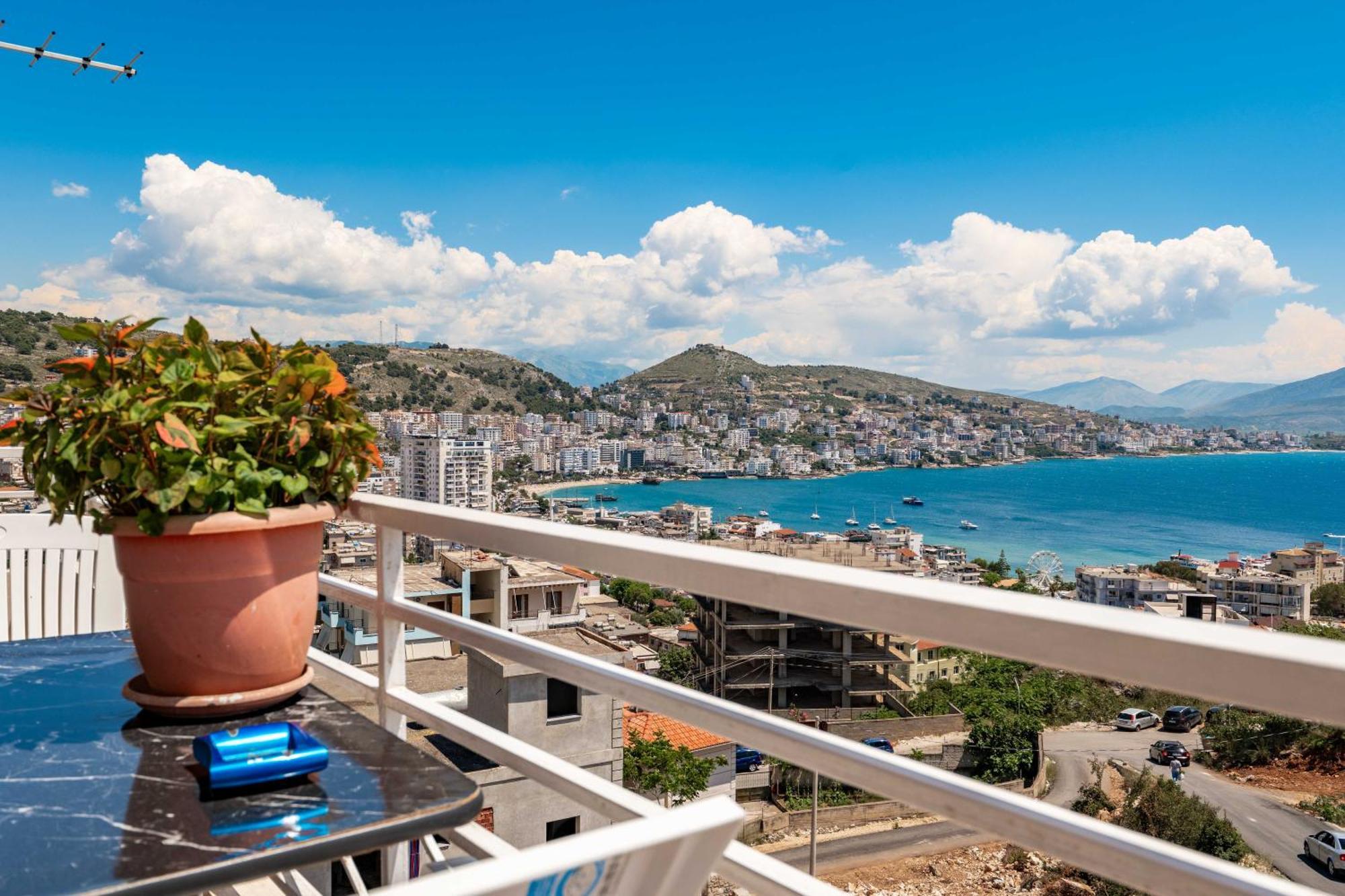 Mariana * Sarande